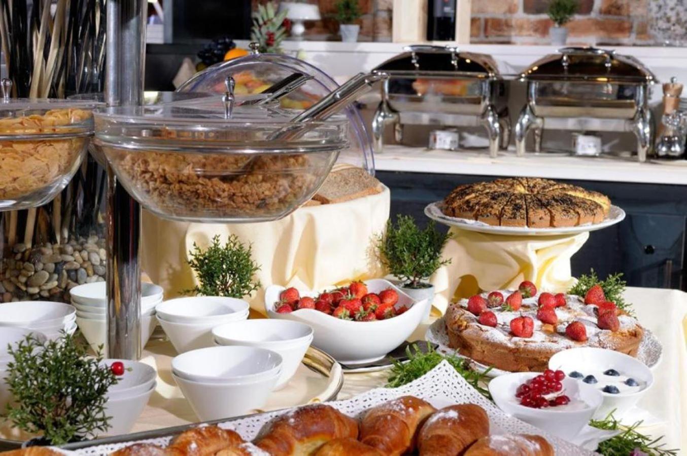 Western Falck Village Milano Sesto Hotel