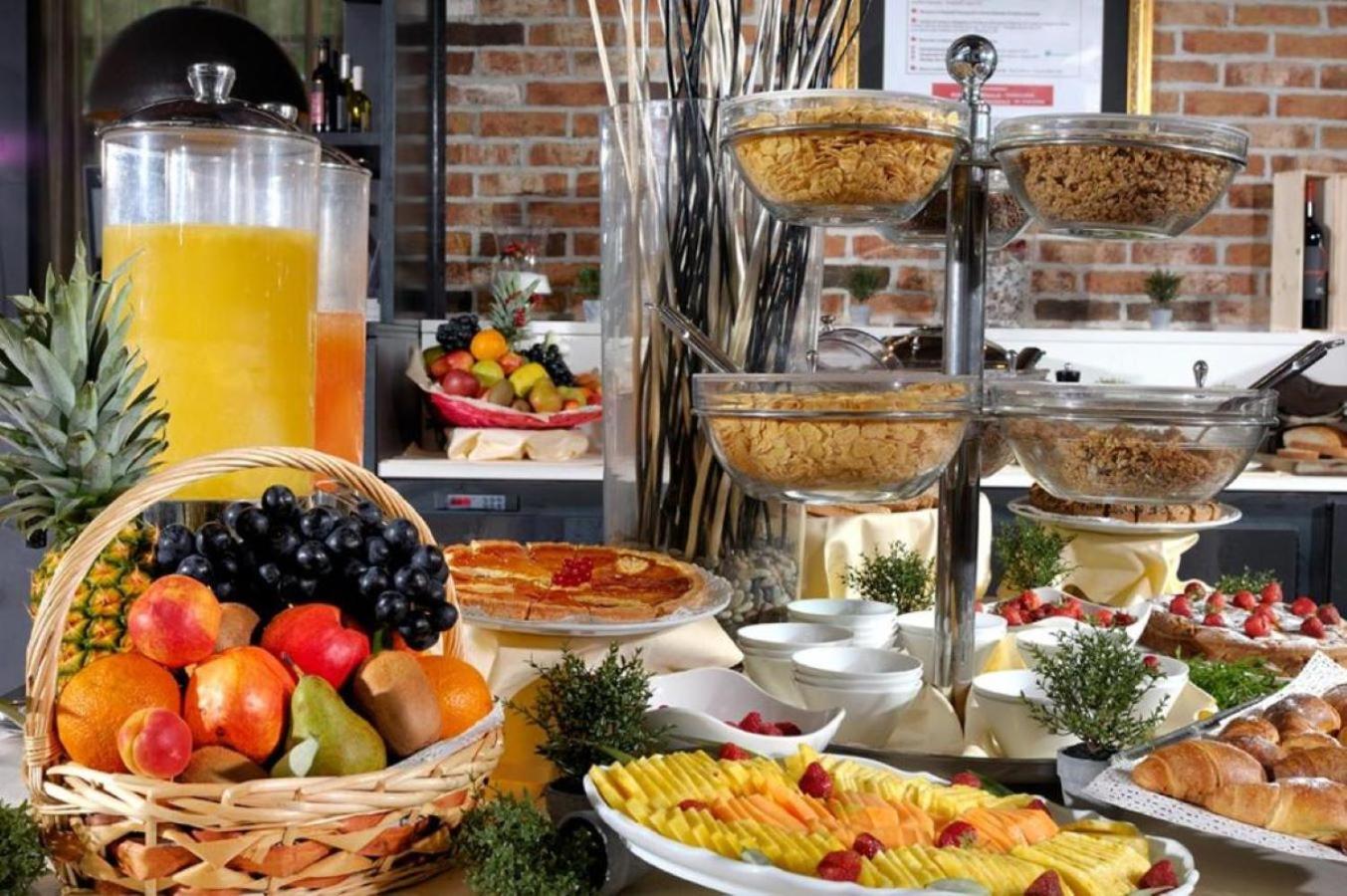 Western Falck Village Milano Sesto Hotel 4*