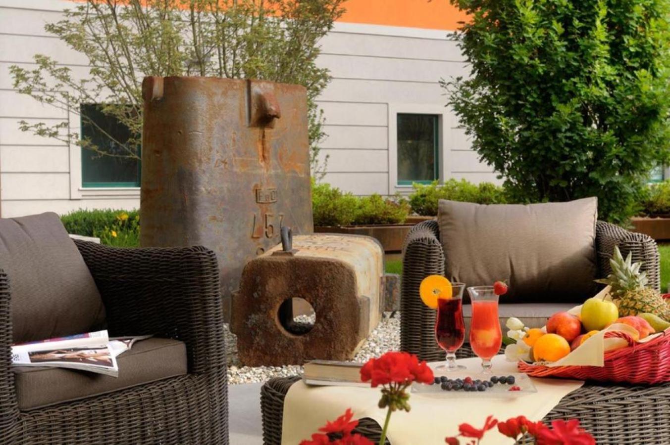 Hotel Western Falck Village Milano Sesto 4*