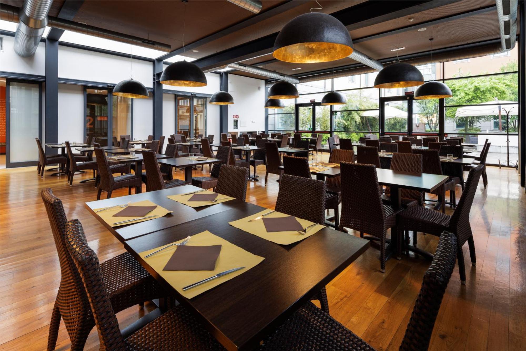 Hotel Western Falck Village Milano Sesto 4*
