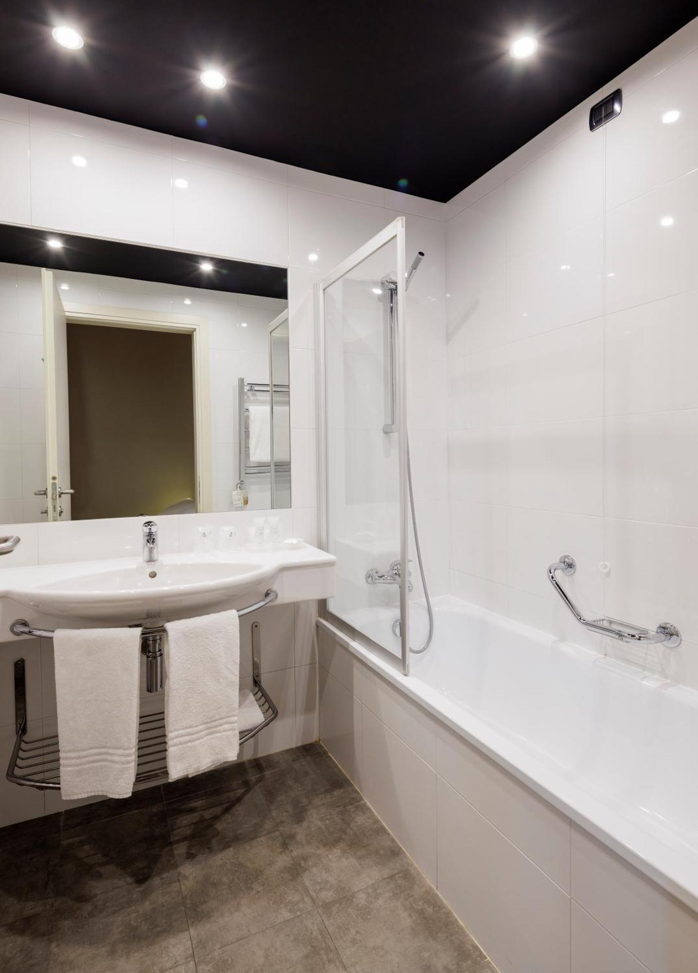 Western Falck Village Milano Sesto 4*